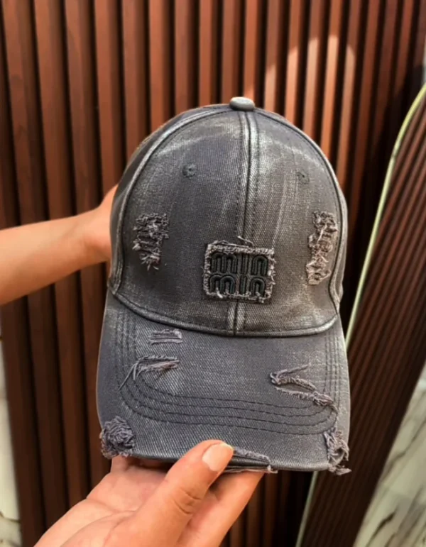casquette miu miu — image 28